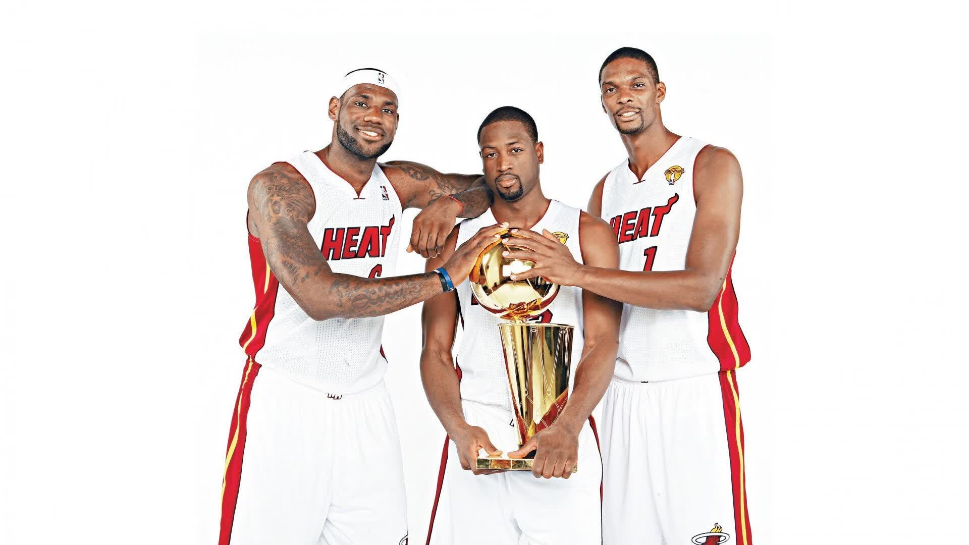 从寒门孤儿到NBA巨星，字母哥的逆袭细节全曝光